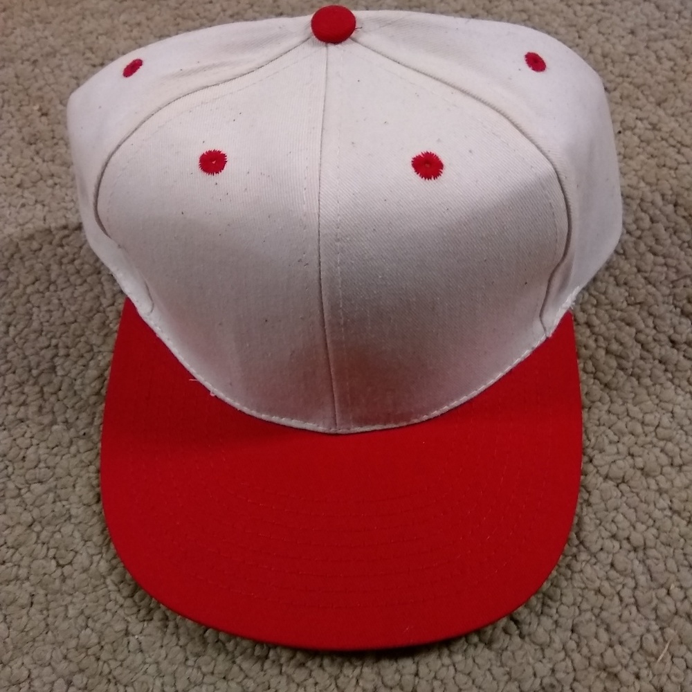 HIT Red brim Cream color Baseball cap NWOT